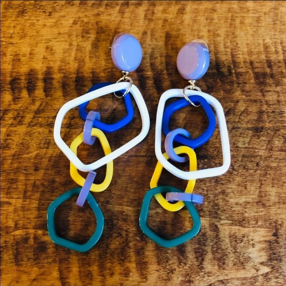 NWT ❤️Boutique - Multicolor Acrylic Link Statement Earrings - OS
